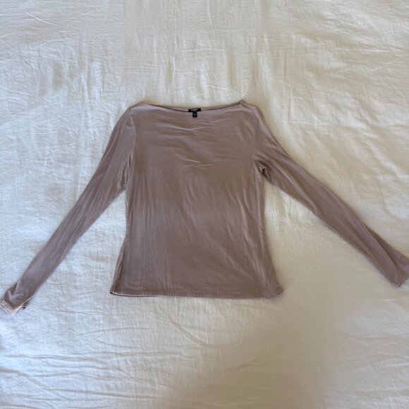 Express Supersoft Fitted Boat Neck Long Sleeve Tee Light Mauve Medium - Picture 2 of 5